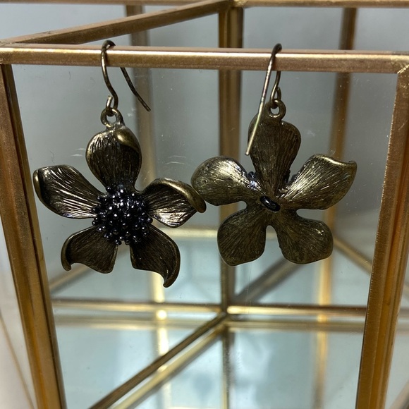 Dangly Wild Flower Earrings - Antique Gold Finish - Picture 3 of 5